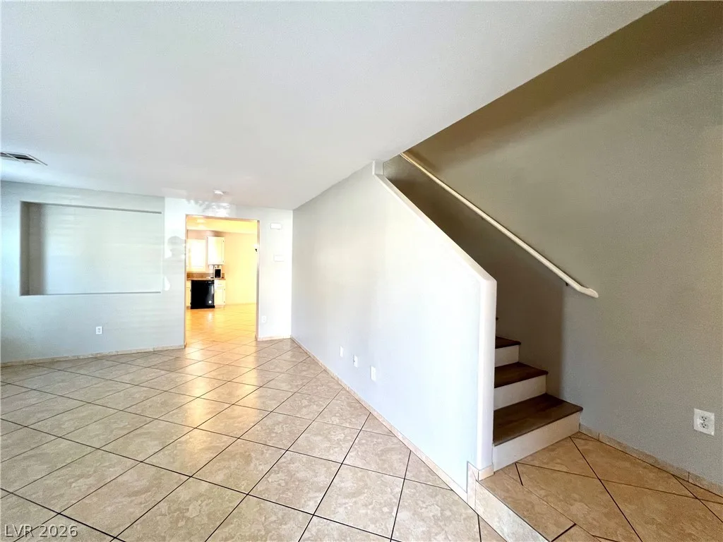 8048 Windmill Villa Street — photo 4
