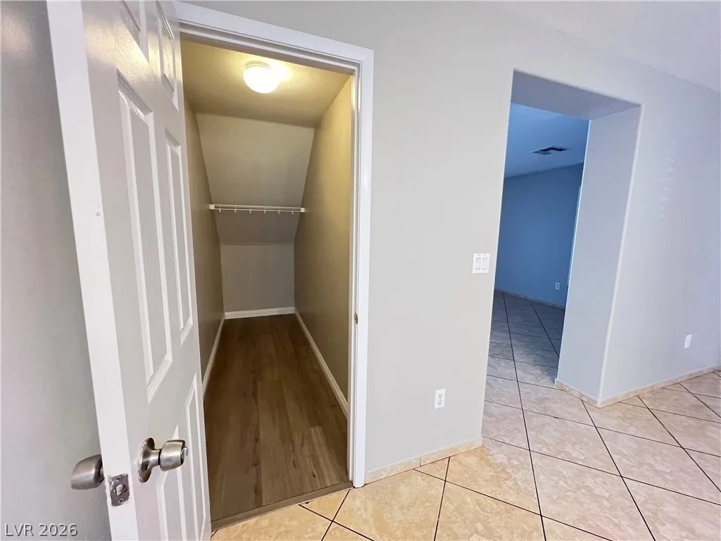 8048 Windmill Villa Street — photo 5
