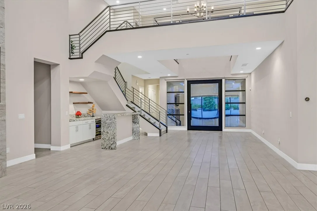 65 Garibaldi Way — photo 5