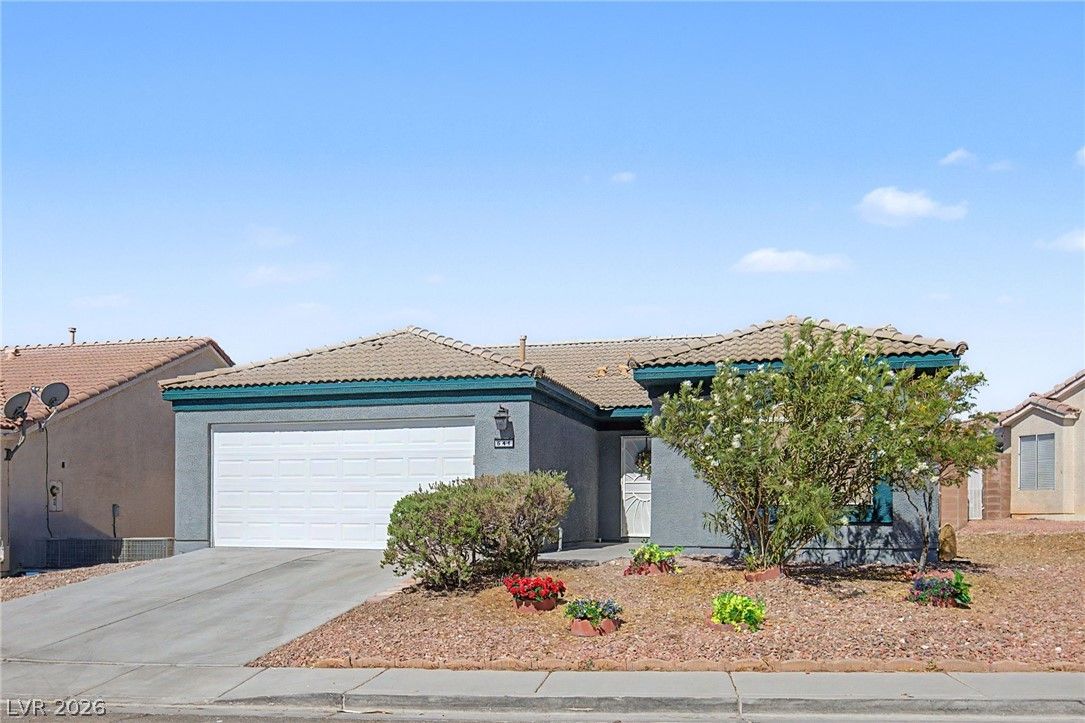 641 Turtleback Drive — photo 2