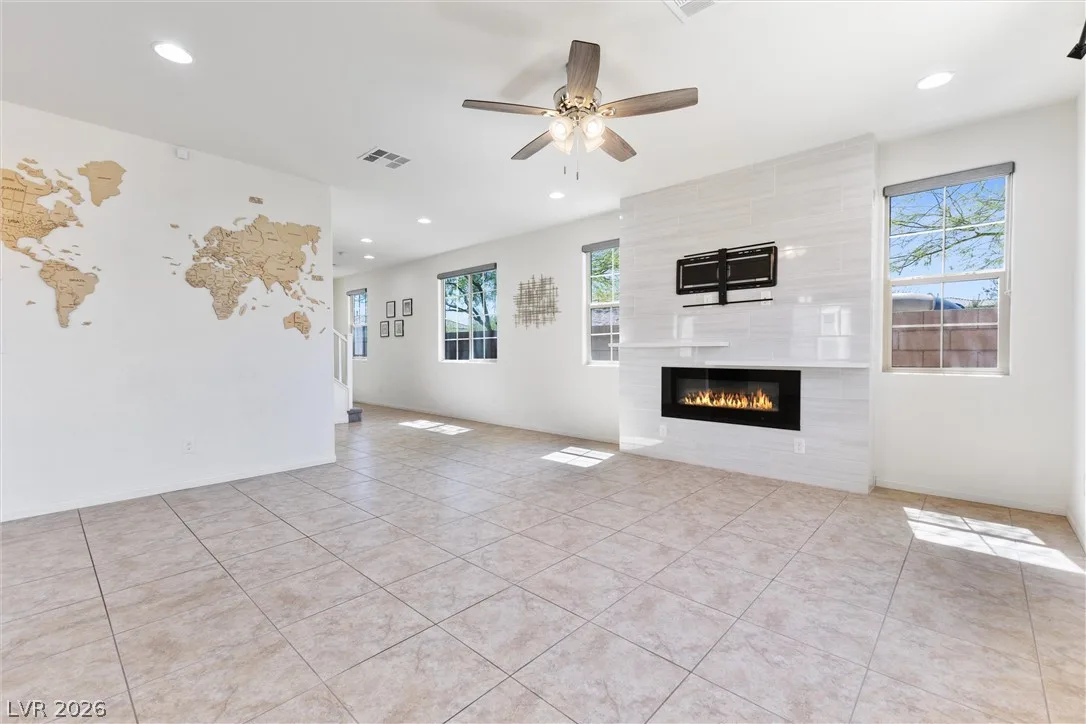 10925 Jordyn Hill Street — photo 5