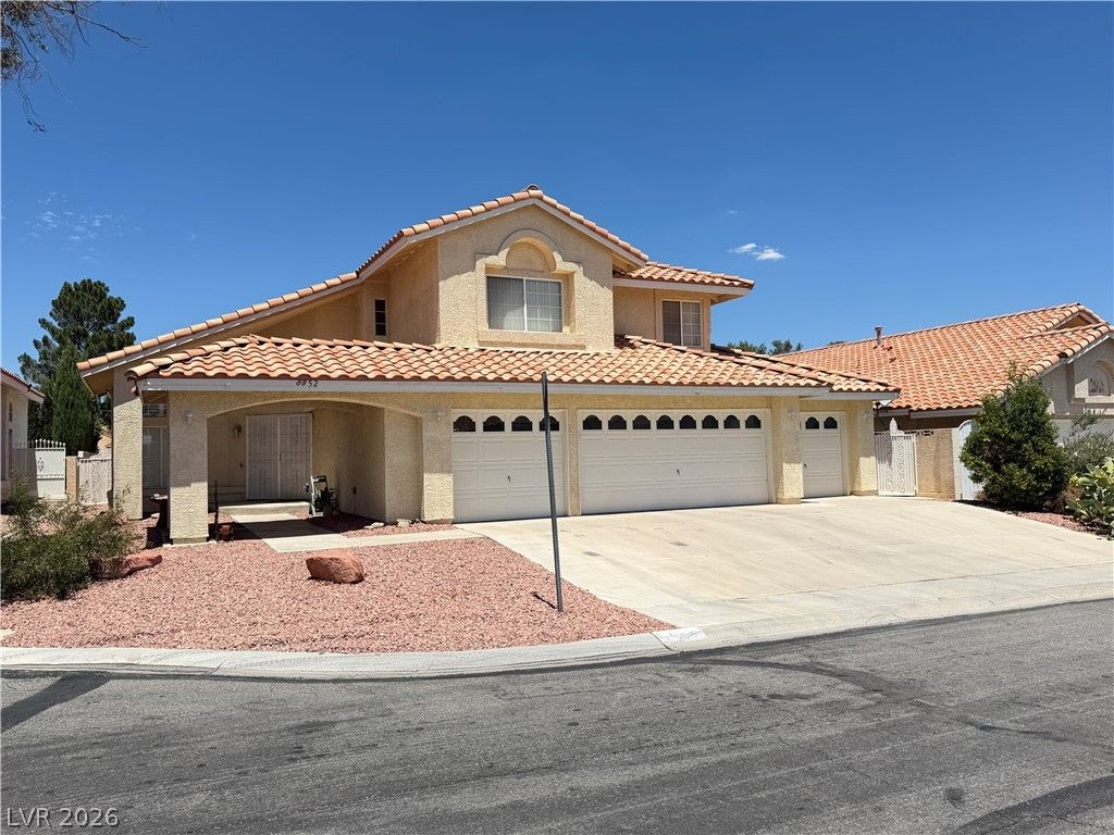 8852 Polo Bay Circle — photo 2