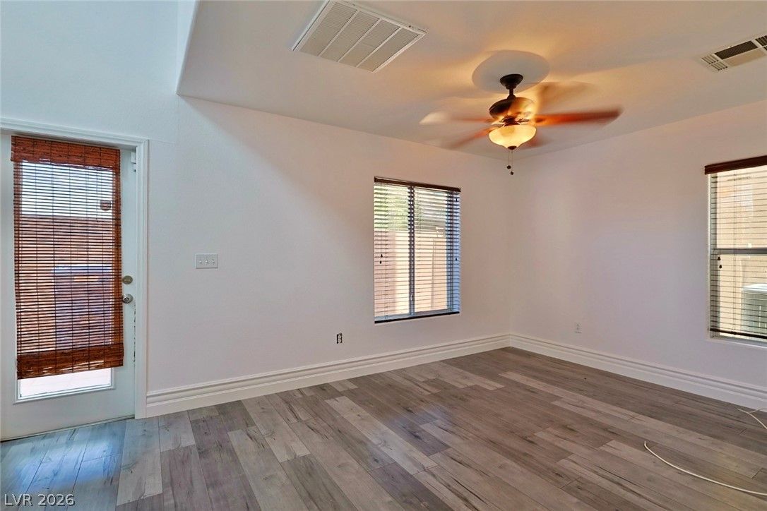 9578 Summer Furnace Street — photo 5