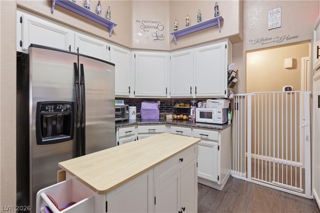 2730 Meadow Spring Court — photo 4