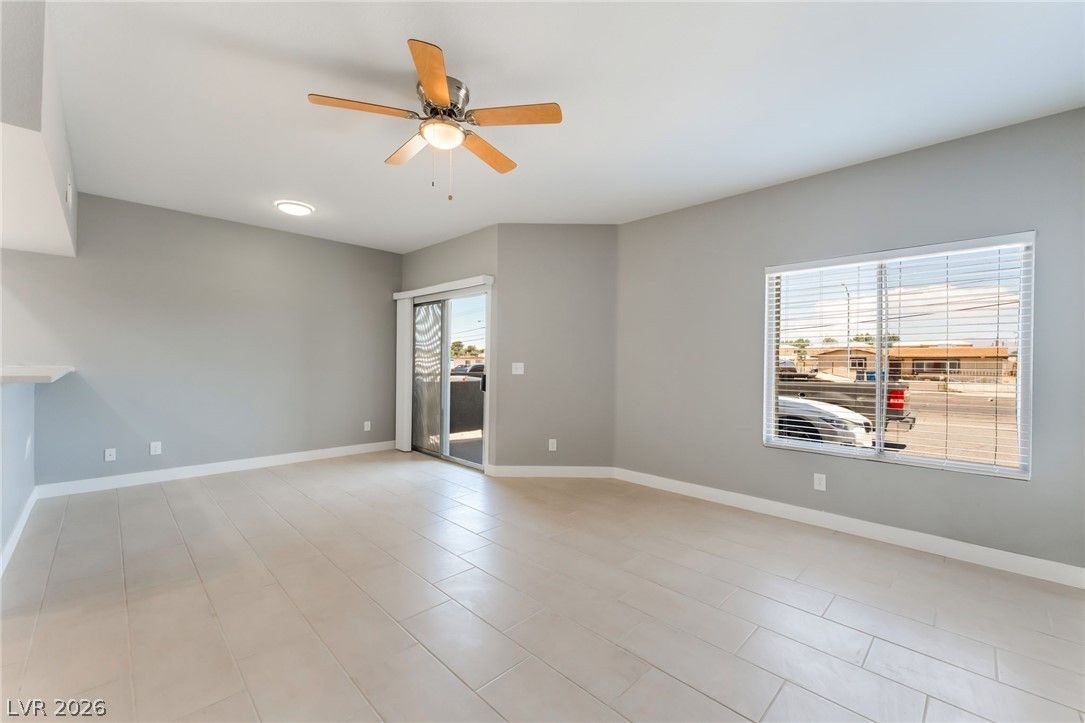 5689 East Lake Mead Boulevard 2 — photo 2 of 15