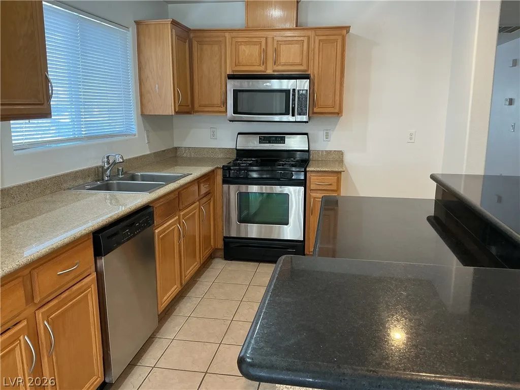 11131 VAREDO Court 0 — photo 5