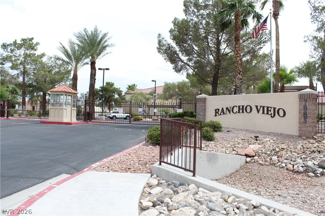 7885 West Flamingo Road 2021 — photo 2