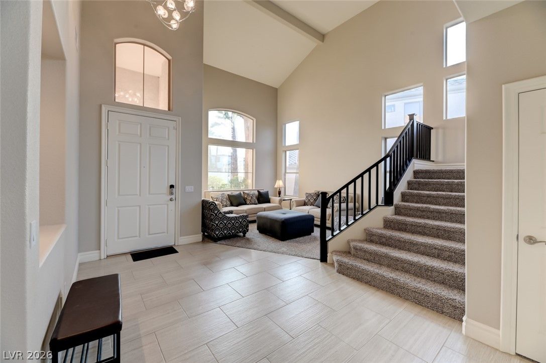 5 Chateau Whistler Court — photo 2