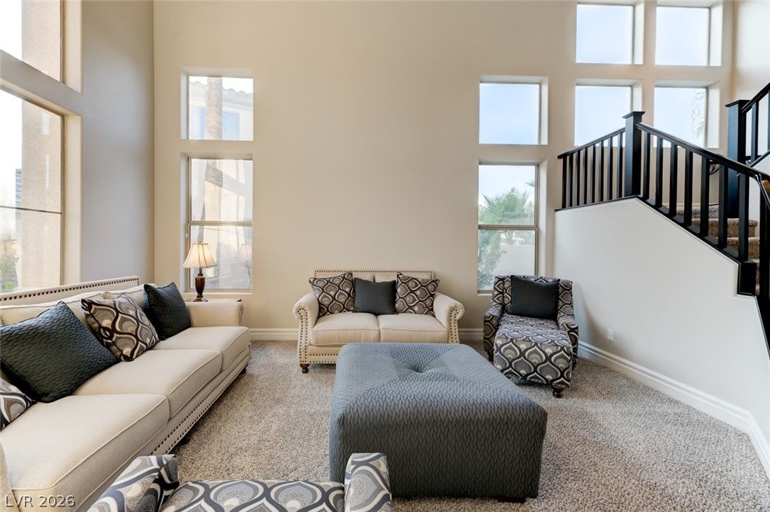 5 Chateau Whistler Court — photo 4