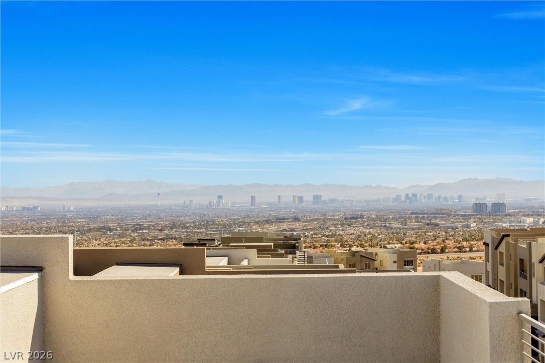 11652 Gentle Birdsong Avenue — photo 5