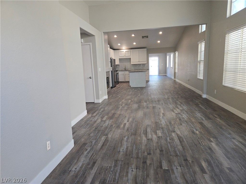 1613 Golden Glen Court — photo 3 of 29