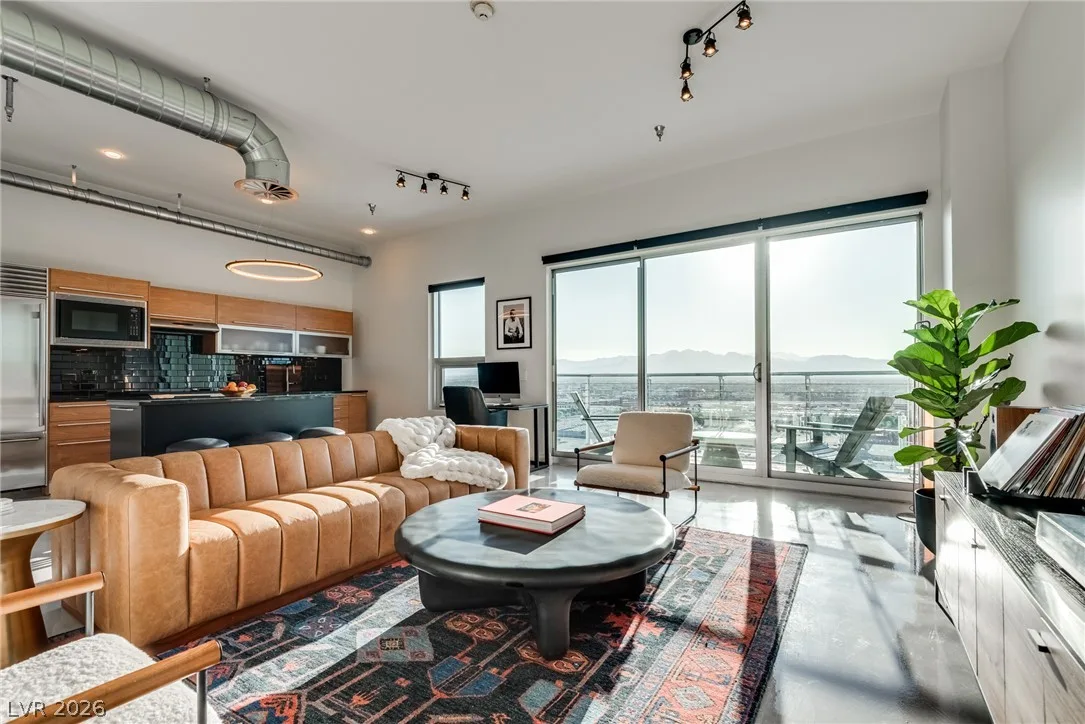 200 Hoover Avenue 1502 — photo 4