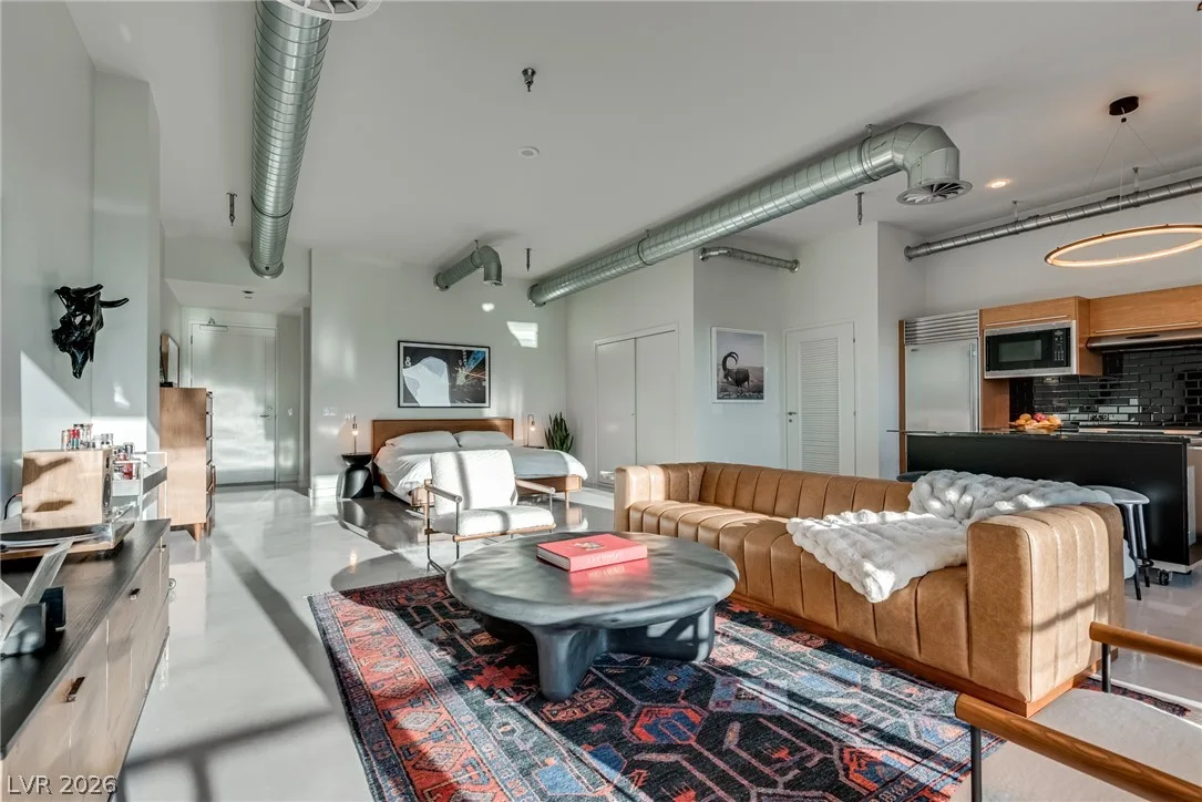 200 Hoover Avenue 1502 — photo 5