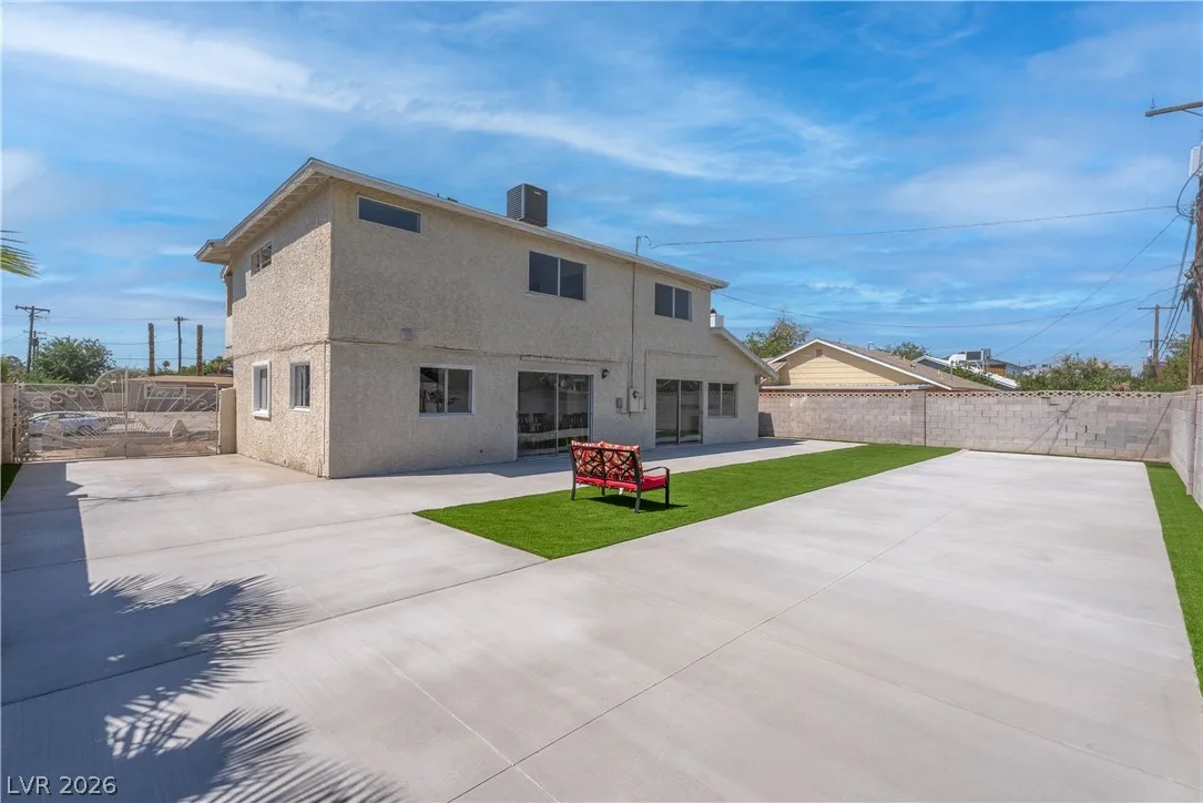 2298 Golden Arrow Drive — photo 5
