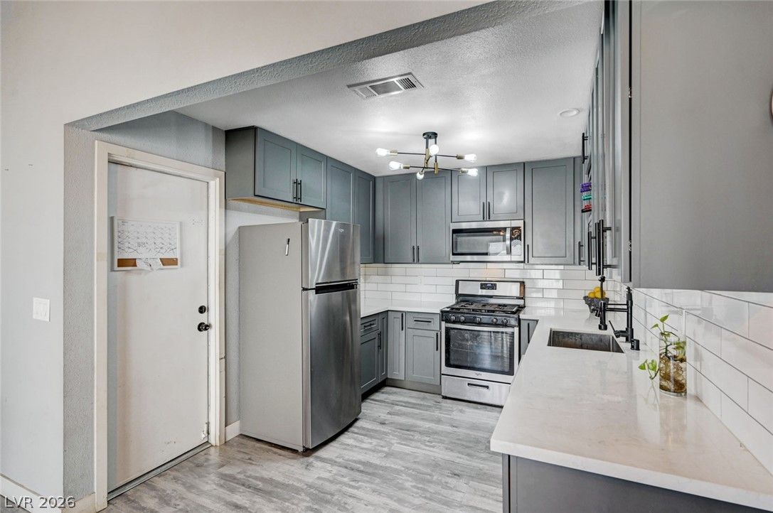 6712 Accent Court — photo 2