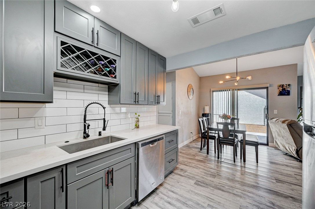 6712 Accent Court — photo 3