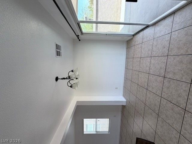 2184 DRAGONSLAYER Avenue — photo 4 of 14