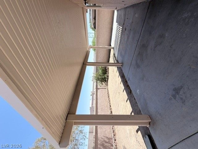 2184 DRAGONSLAYER Avenue — photo 5 of 14