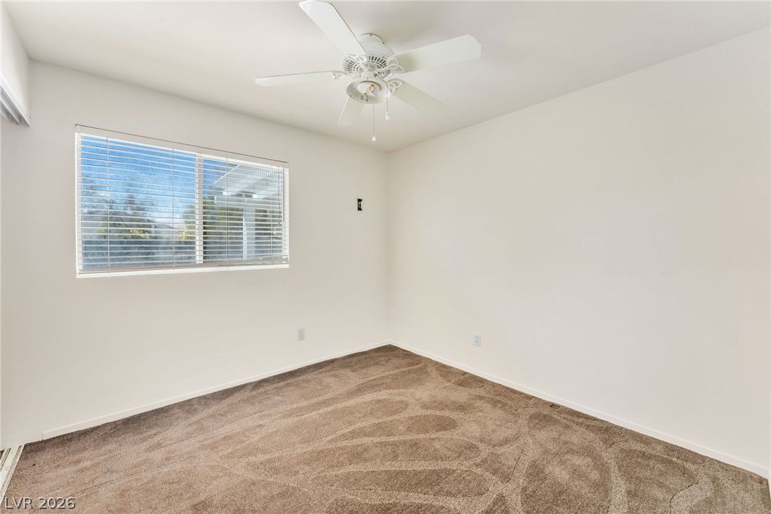 2027 Fountain Valley Way — photo 5
