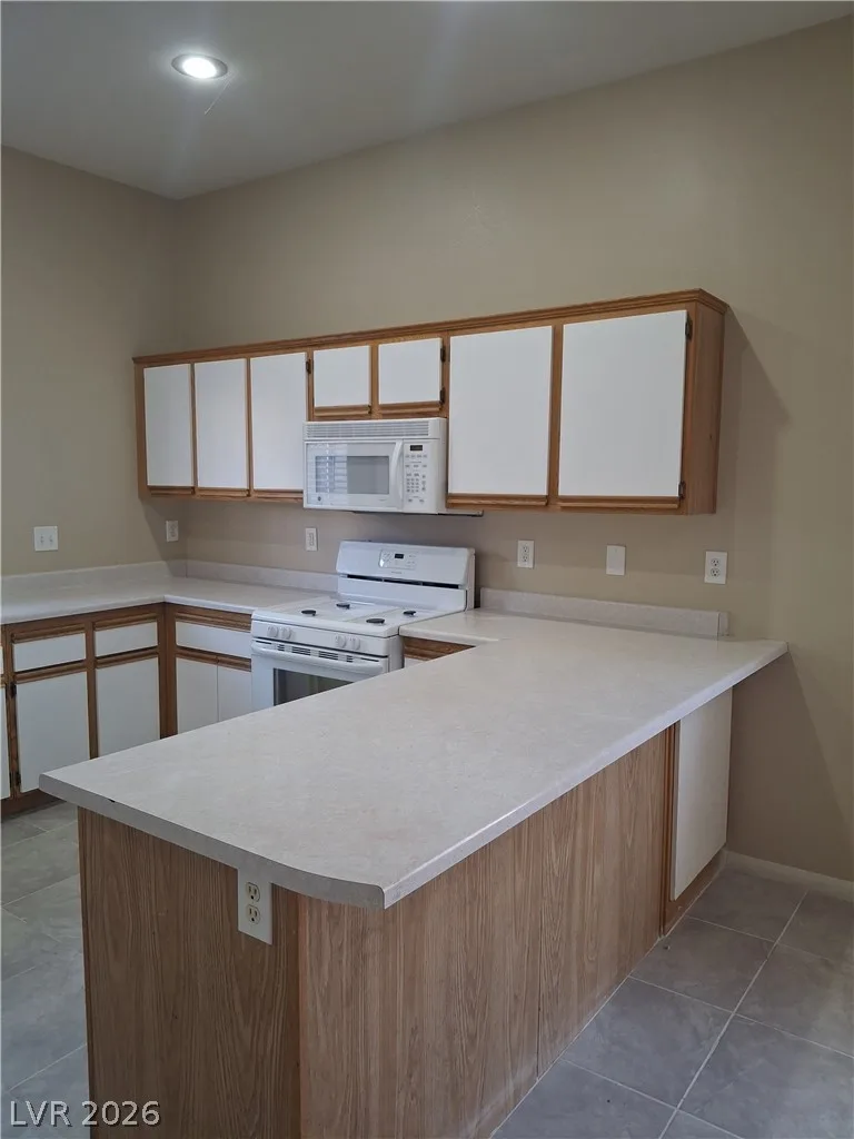 2120 Fred Brown Drive — photo 4
