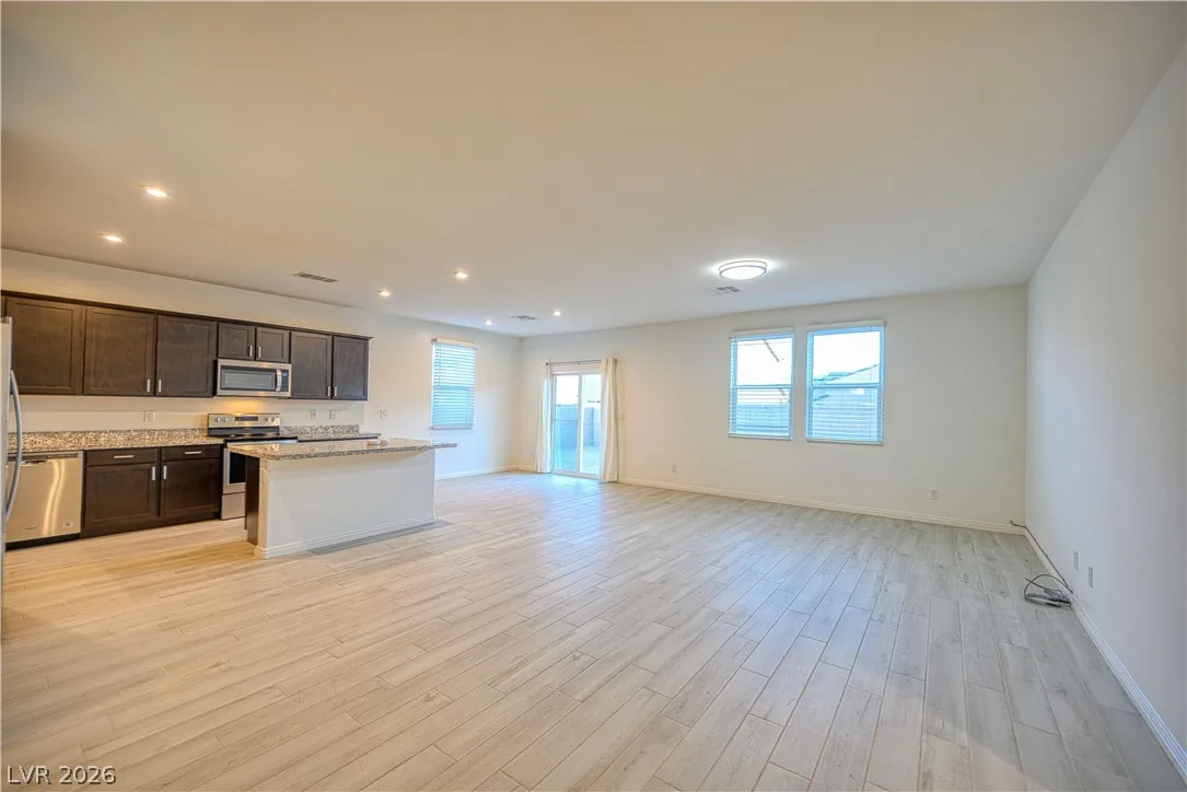 5635 South Larimer Street — photo 3
