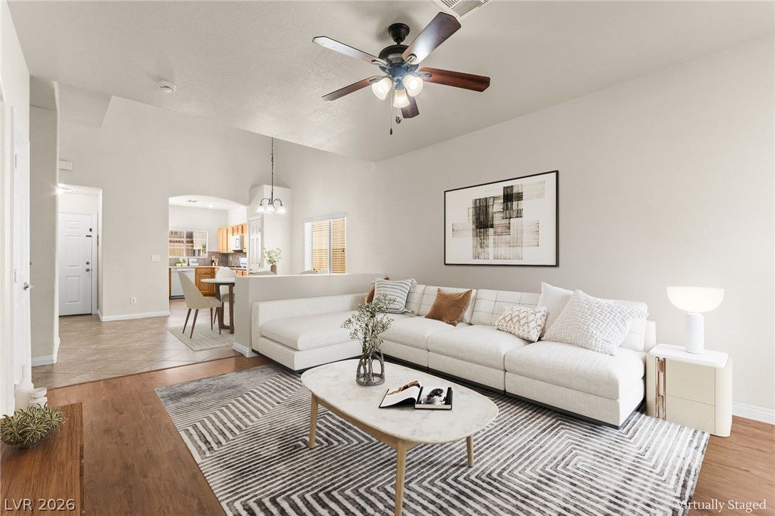 8960 Catfish Stream Avenue — photo 2