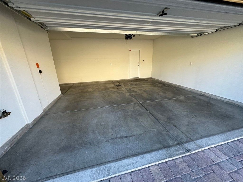 2834 Turnstone Ridge Street — photo 3 of 5