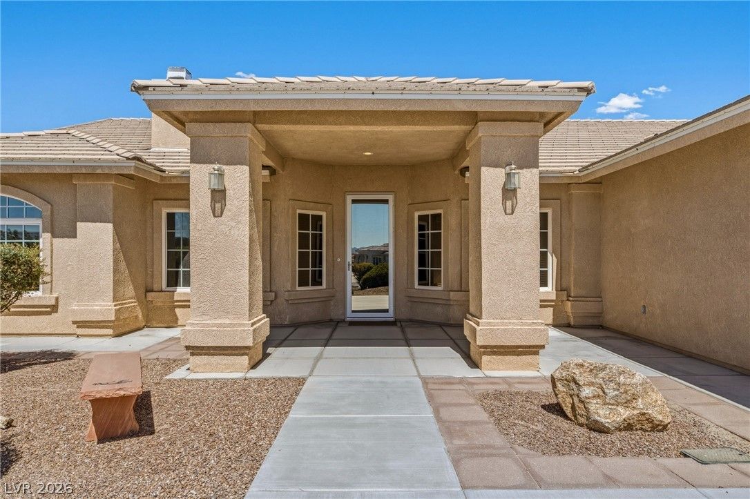 5360 Applewood Court — photo 2
