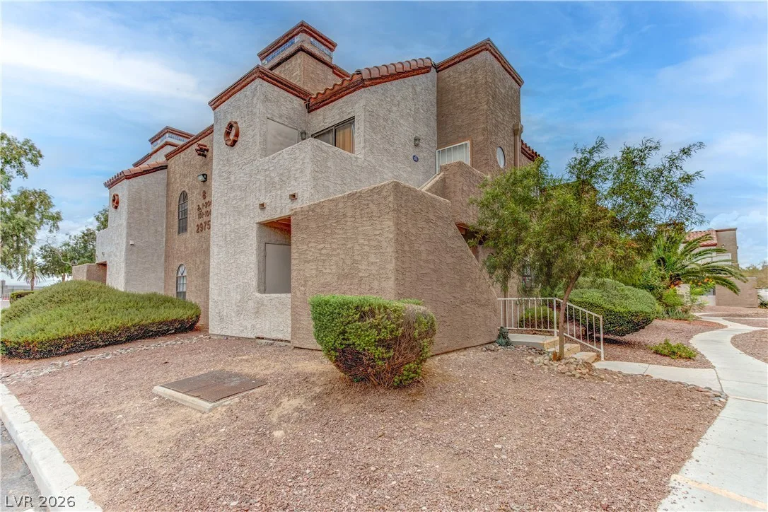 2975 Juniper Hills Boulevard 201 — photo 5