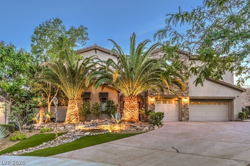 2849 Soaring Peak Avenue — photo 2