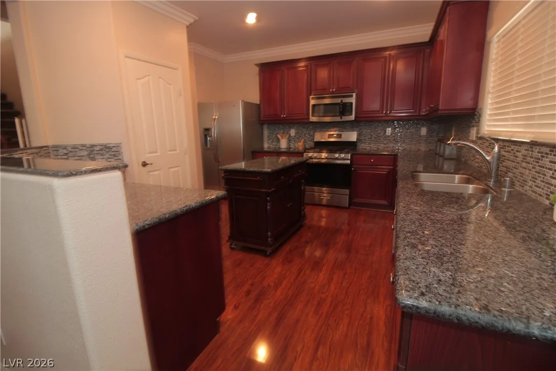 714 Newquay Court — photo 3