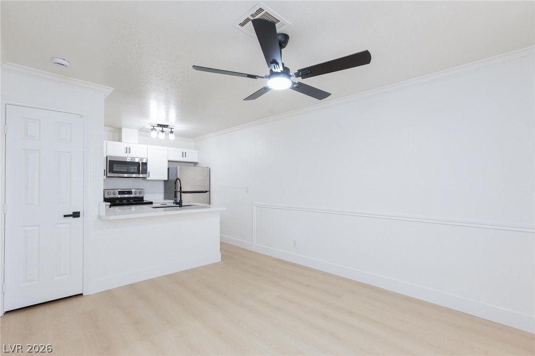 3603 Di Salvo Drive 142 — photo 4
