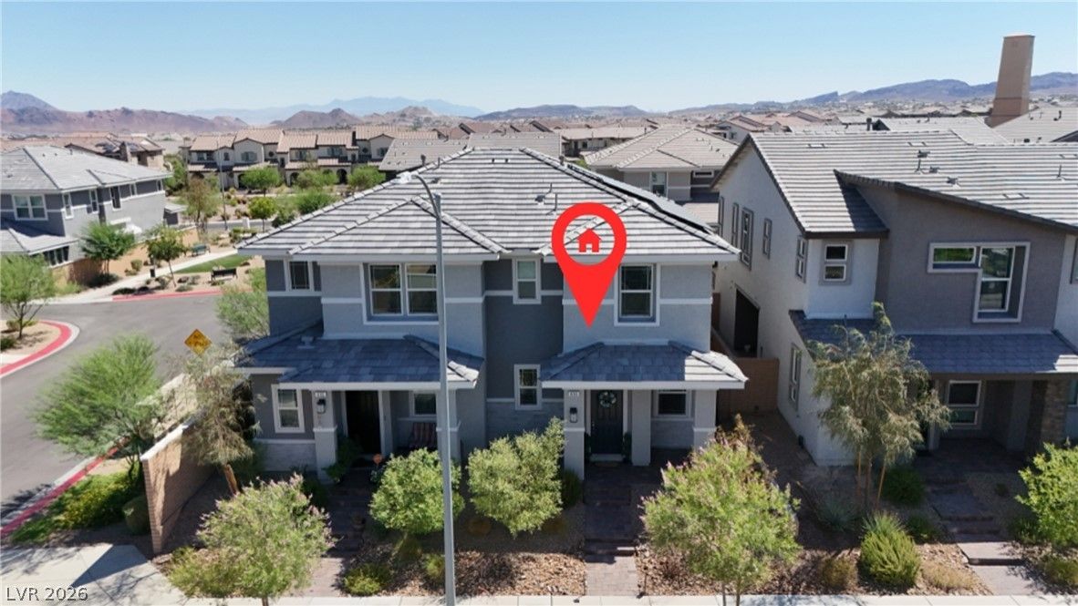 690 Cottonwood Hill Place — photo 3 of 27