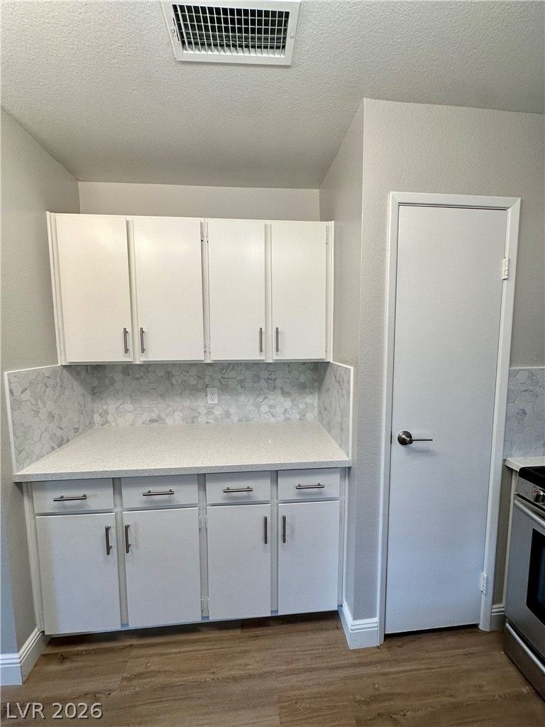 4100 Woodgreen Drive — photo 4