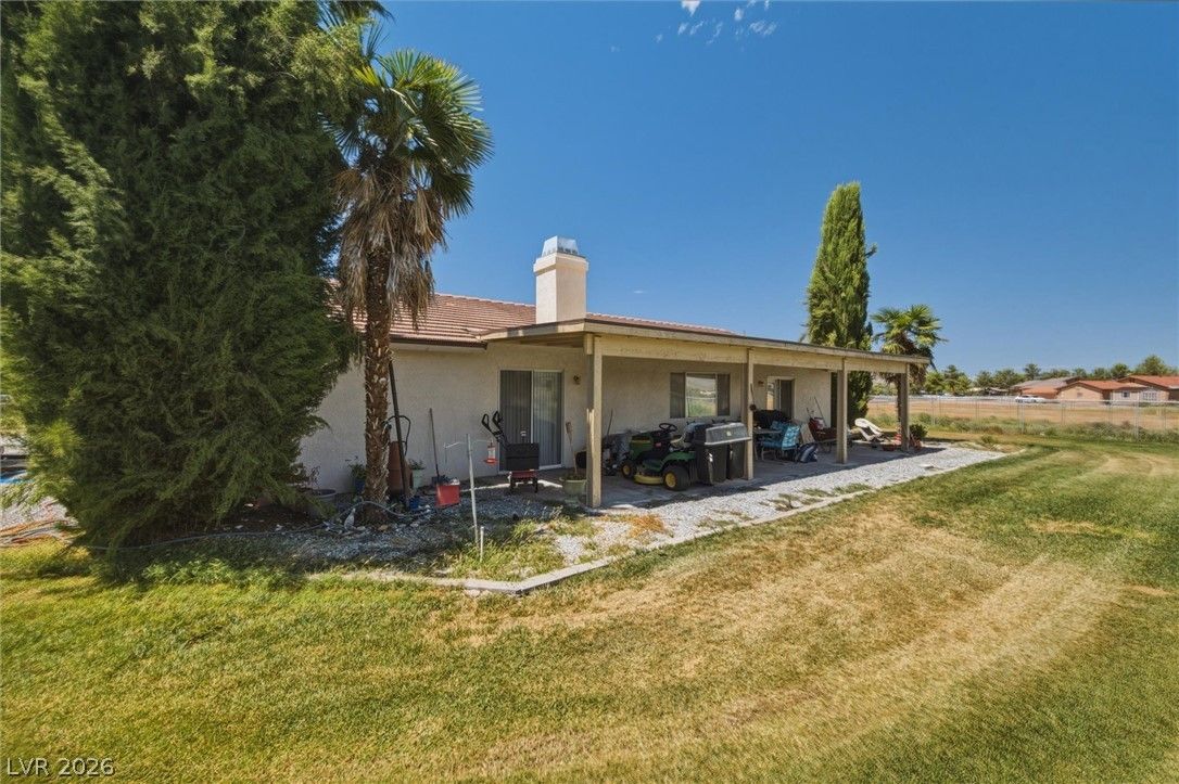 2691 Papaya Avenue — photo 4
