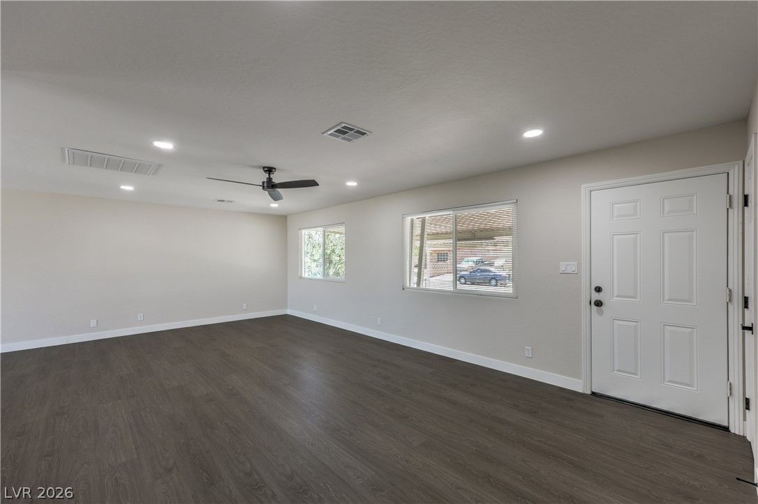 2232 Matheson Street — photo 4 of 28