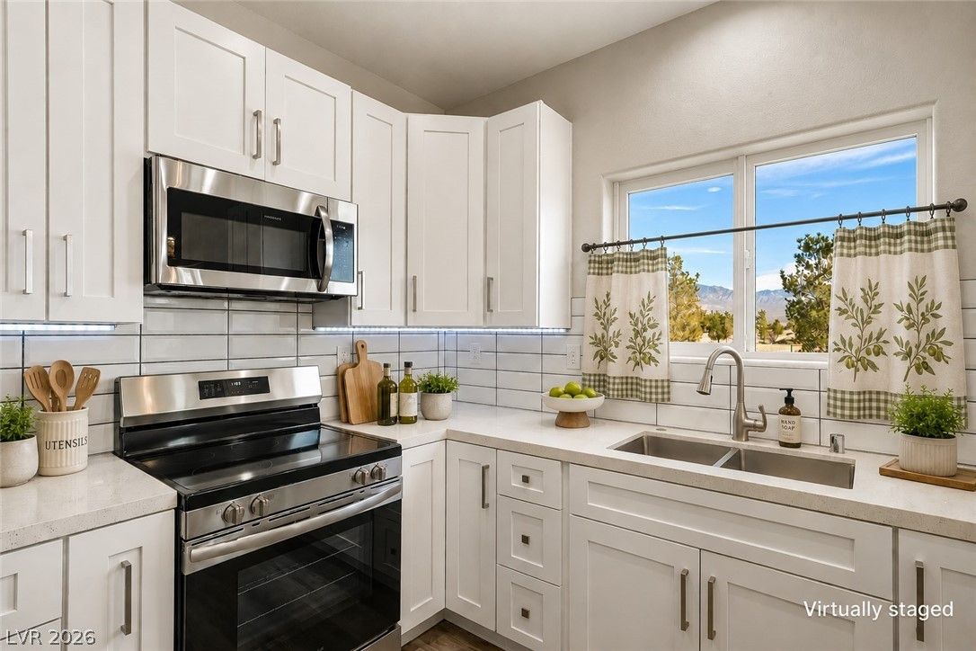 711 West Leffner Drive — photo 3
