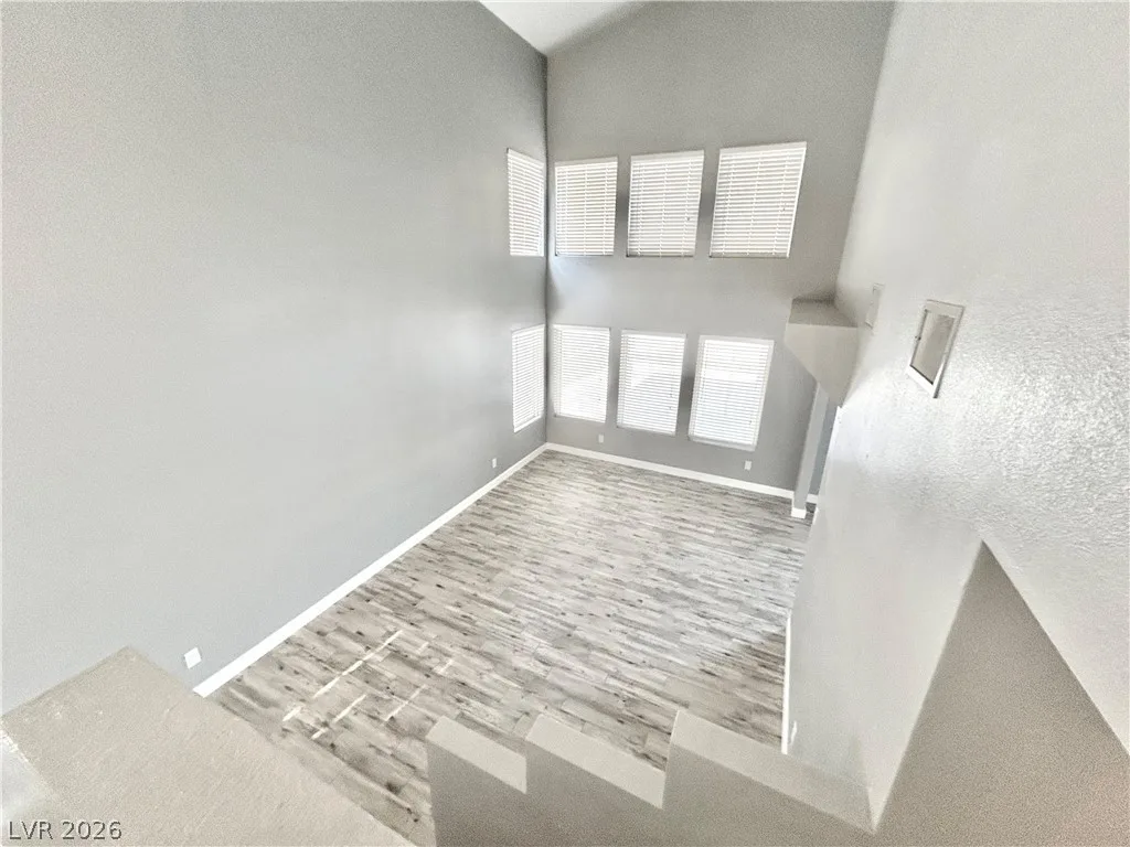 3795 Steinbeck Drive — photo 4