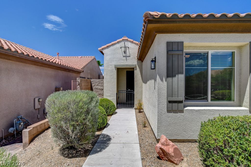 2756 Leys Burnett Avenue — photo 5