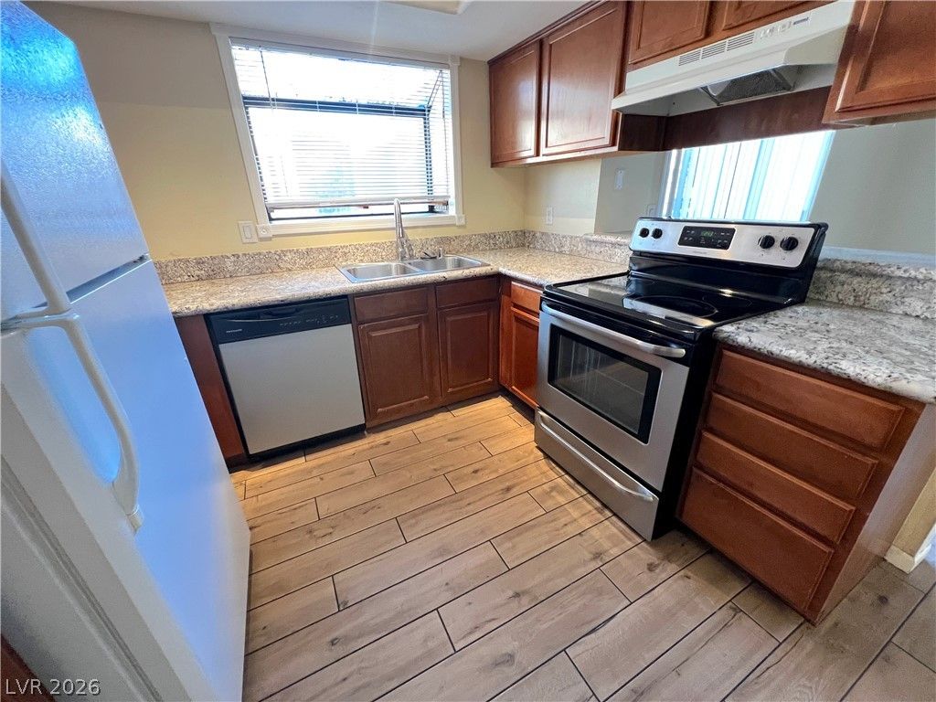 7300 Pirates Cove Road 1038 — photo 5 of 20