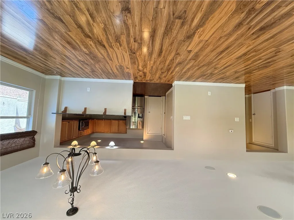 856 Pittston Avenue — photo 5