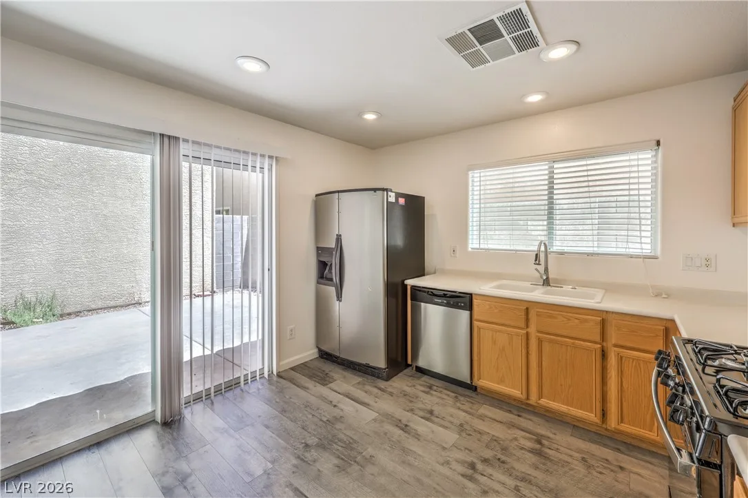 10340 Gunter Hill Court — photo 2