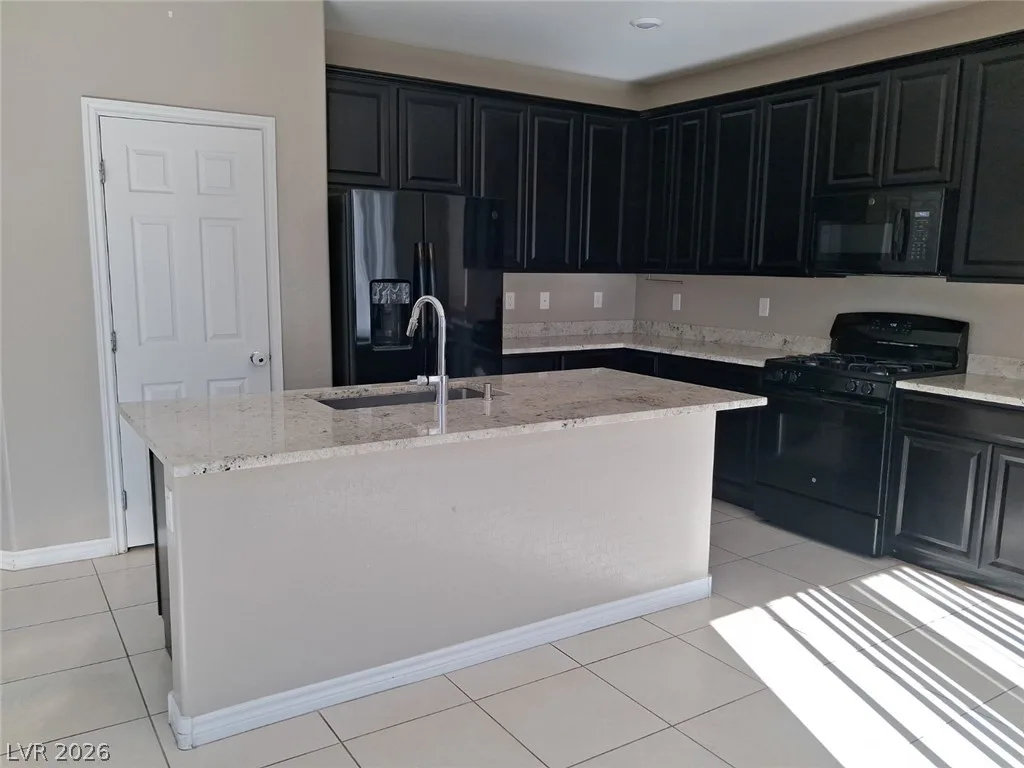 909 Bluebell Brook Street — photo 3