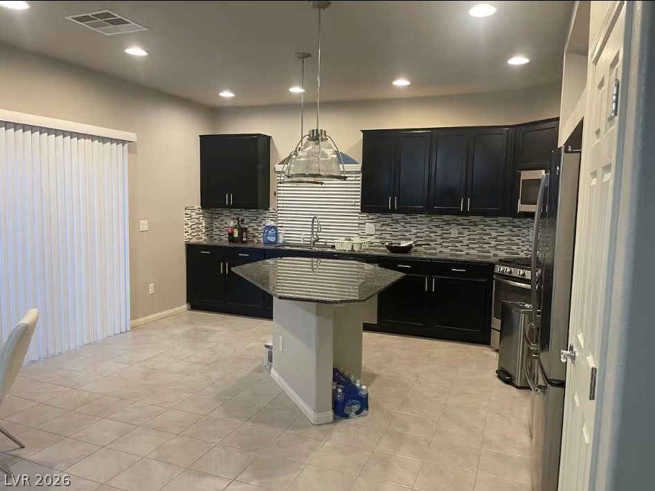7066 South Bronco Street — photo 2