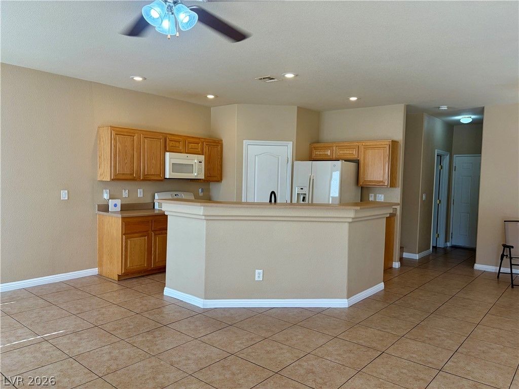 2065 SCANLON FERRY Court 103 — photo 2