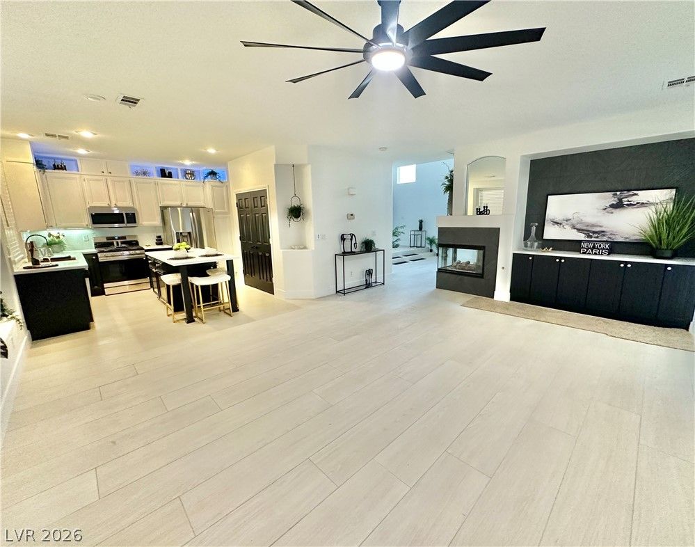 10637 TURQUOISE VALLEY Drive — photo 3