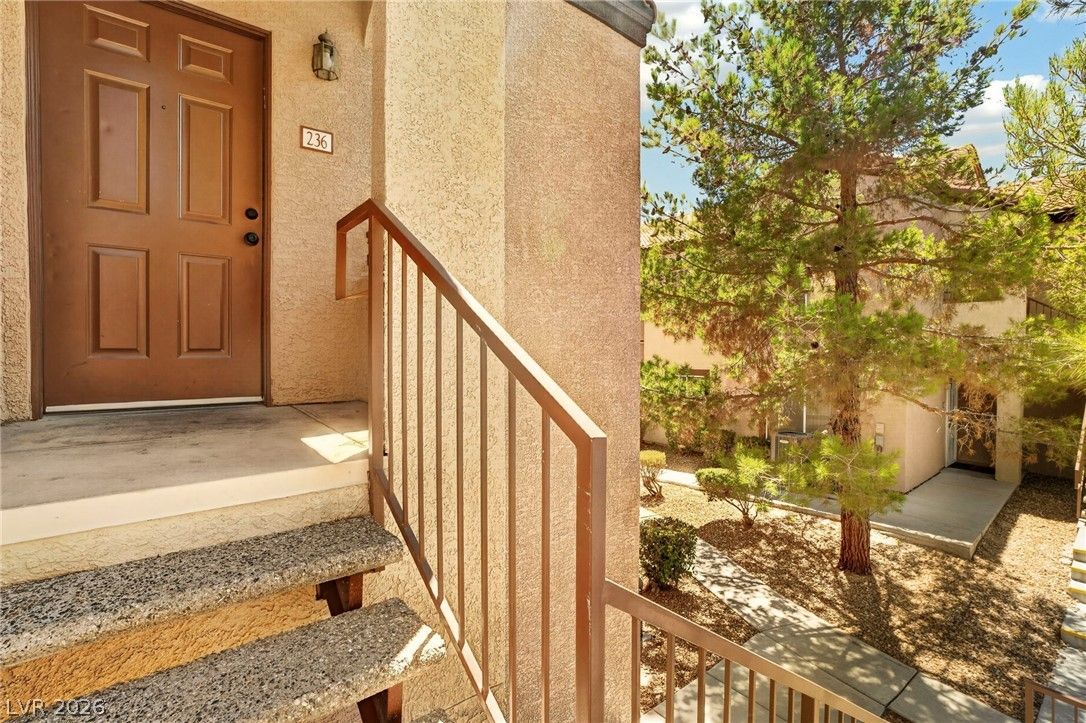 9580 West Reno Avenue 236 — photo 4
