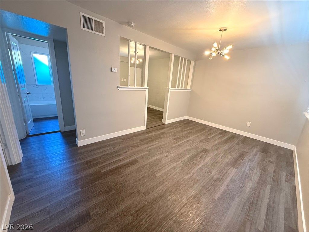 221 South 10th Street 8 — photo 1