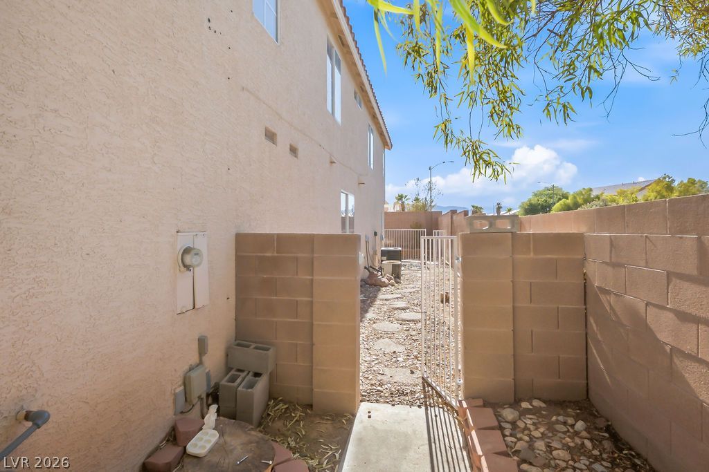 4513 Long Horse Court — photo 3