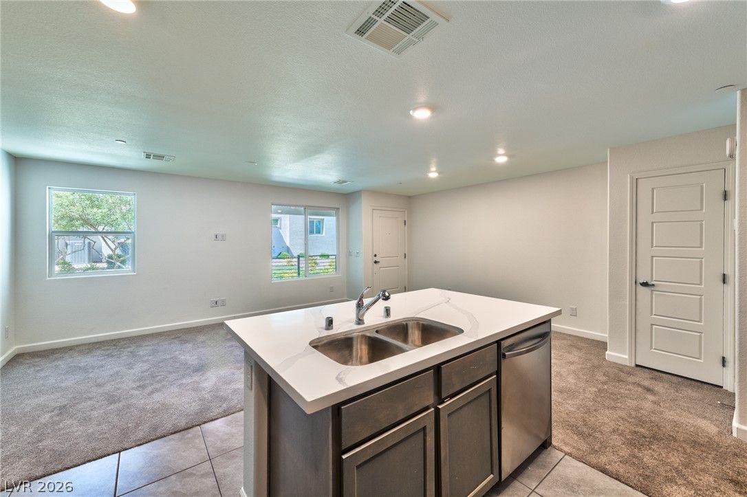 3610 Tripoli Cove Avenue — photo 3 of 16